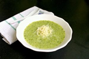 Brokolicova-polievka